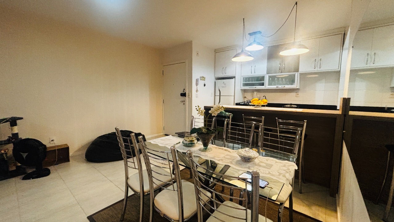 Apartamento à venda no Barreiros: 