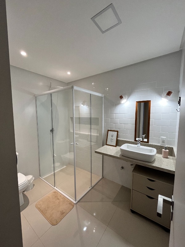 Apartamento duplex à venda no Barreiros: 