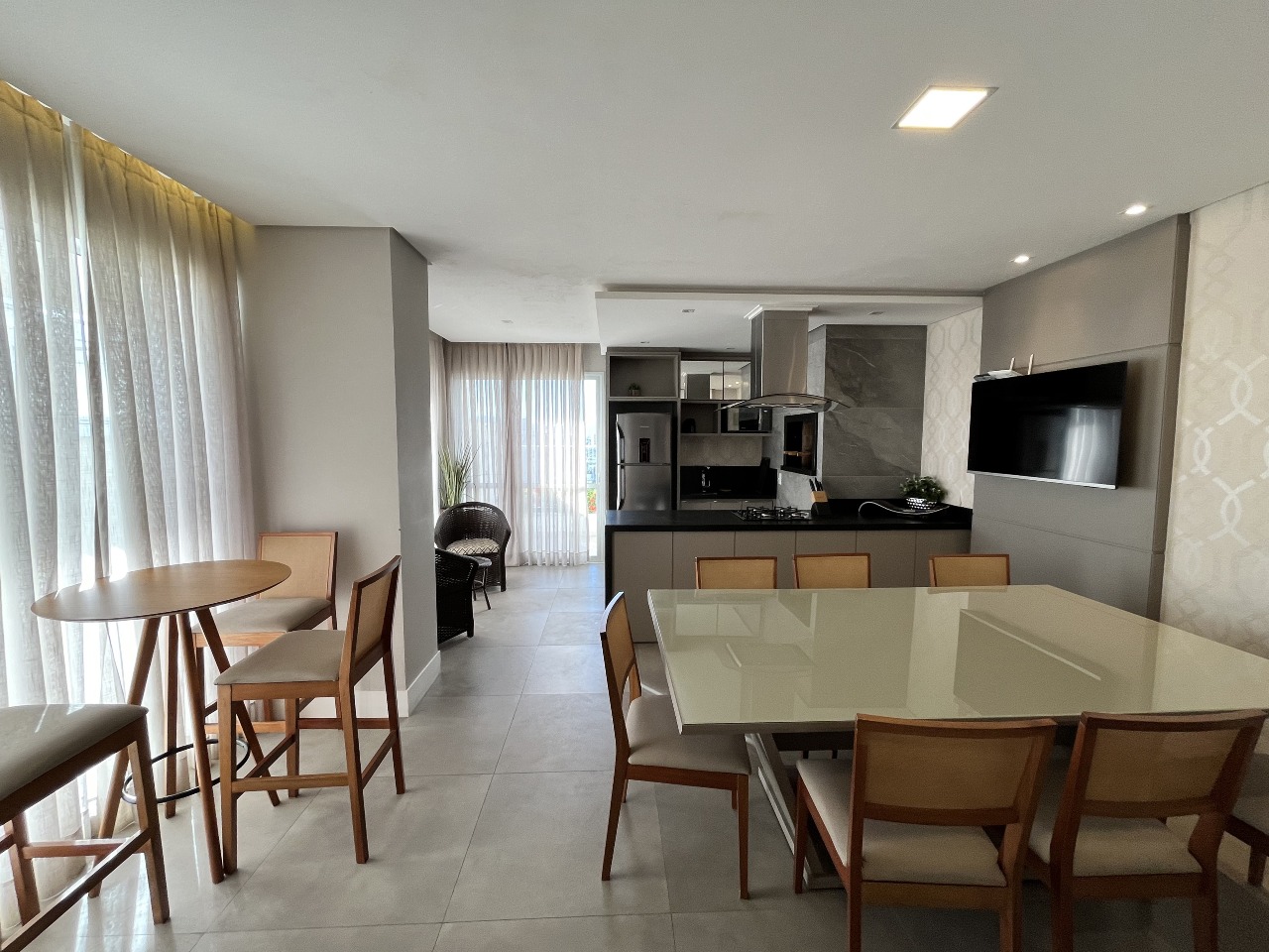 Apartamento duplex à venda no Barreiros: 
