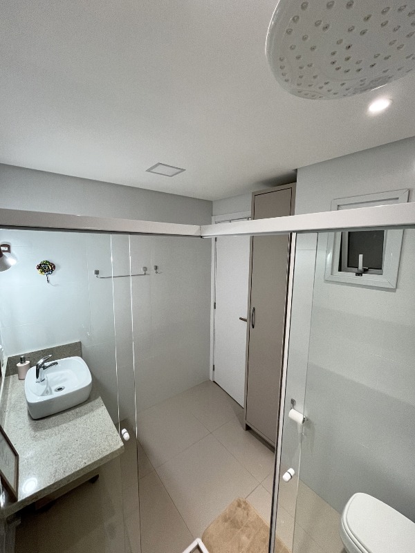 Apartamento duplex à venda no Barreiros: 