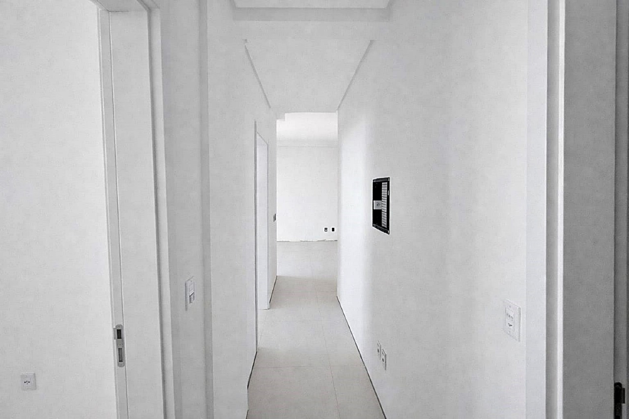 Apartamento à venda no Coqueiros: 