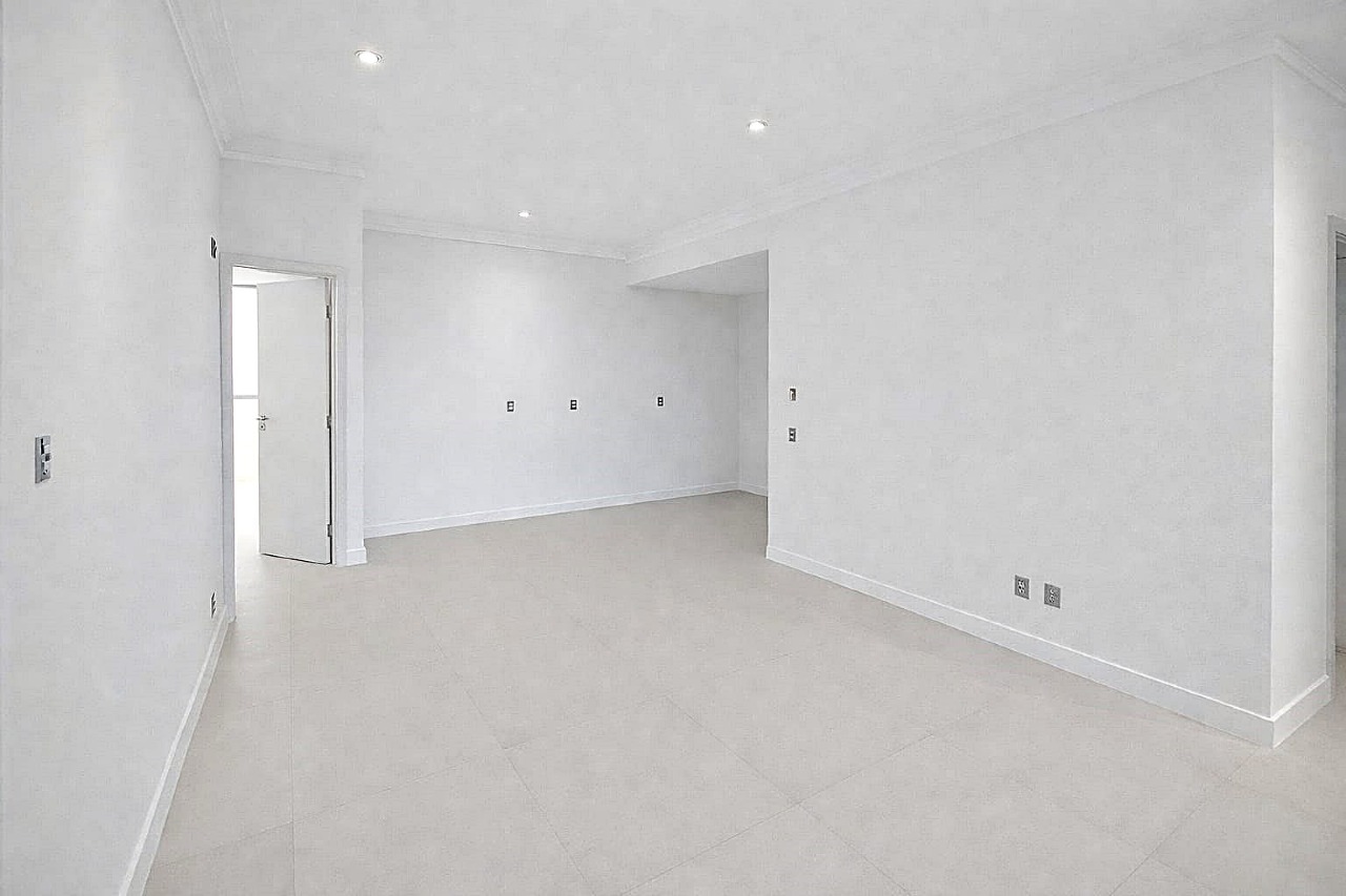 Apartamento à venda no Coqueiros: 