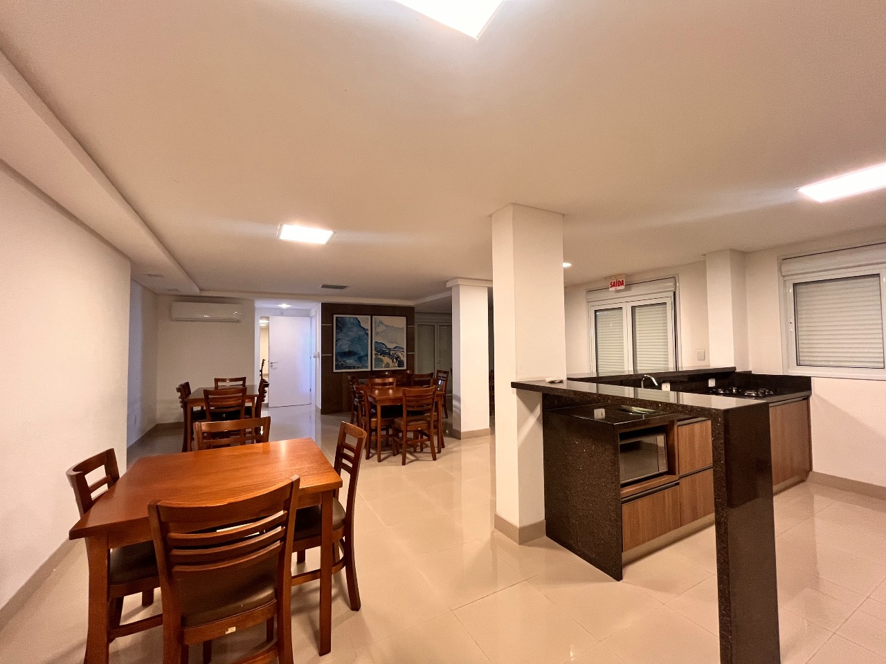 Apartamento à venda no Barreiros: 