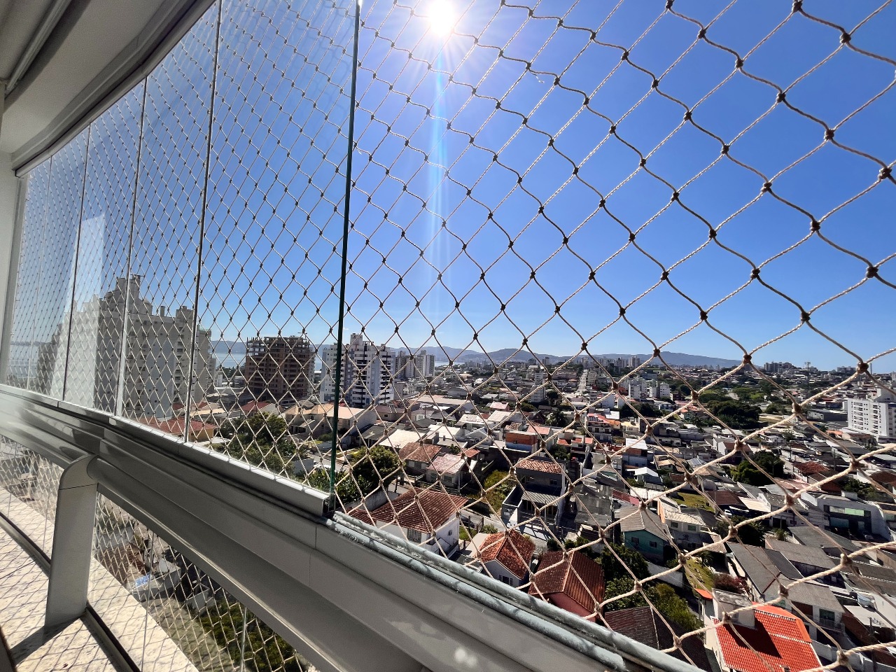 Apartamento à venda no Barreiros: 