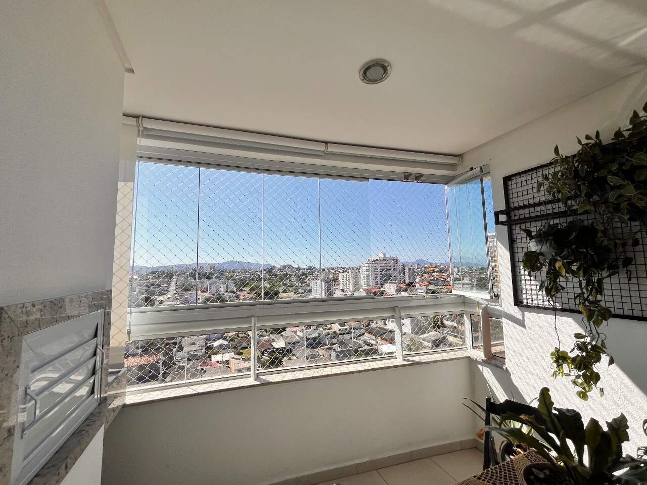 Apartamento à venda no Barreiros: 