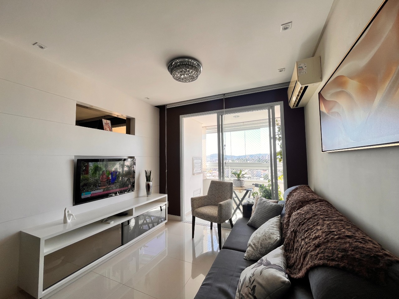 Apartamento à venda no Barreiros: 