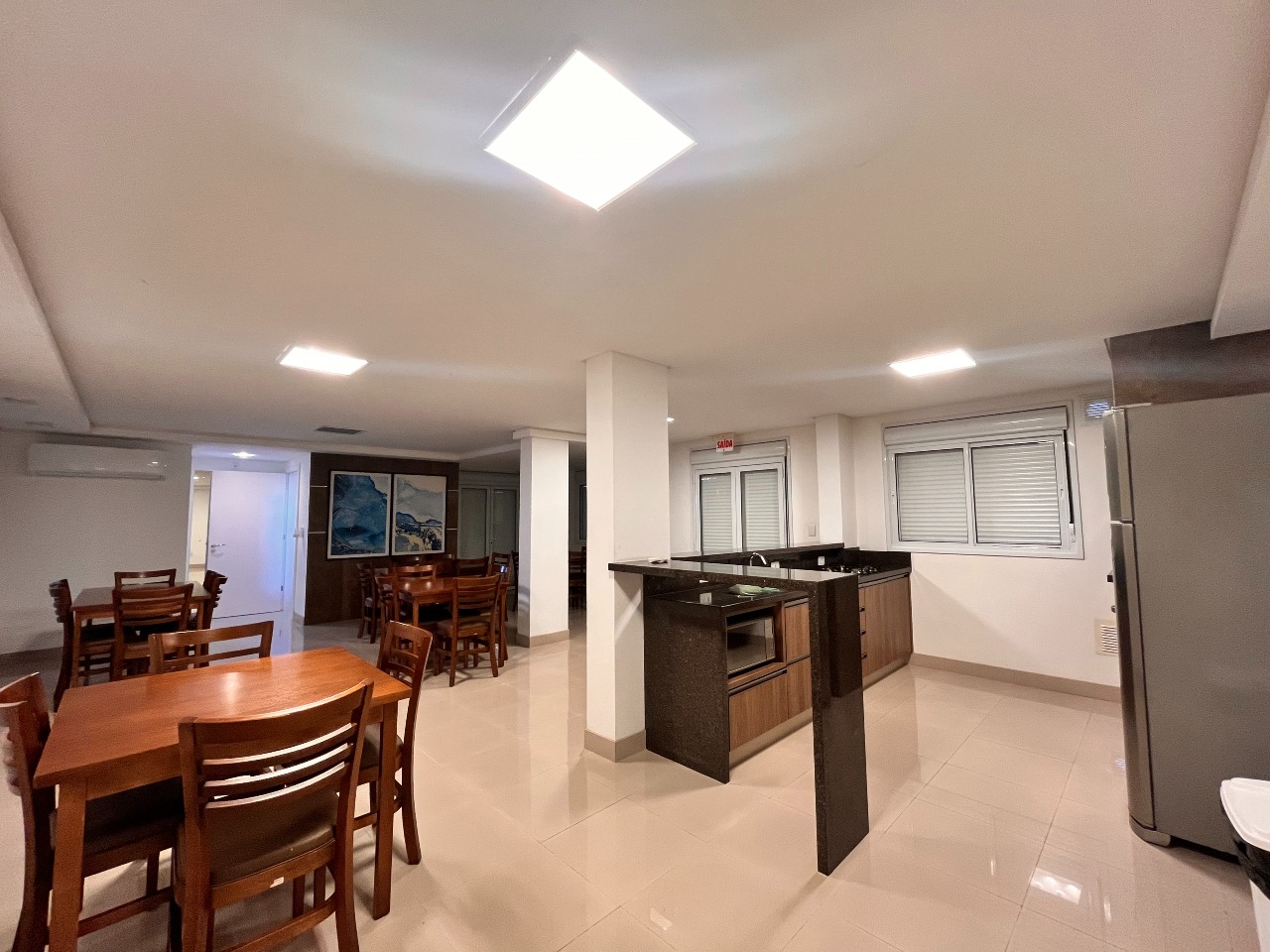 Apartamento à venda no Barreiros: 