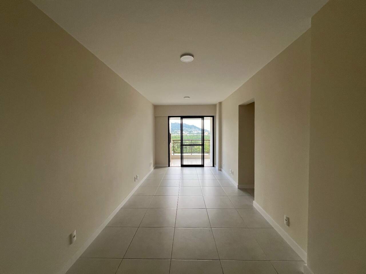 Apartamento para aluguel no Itacorubi: 