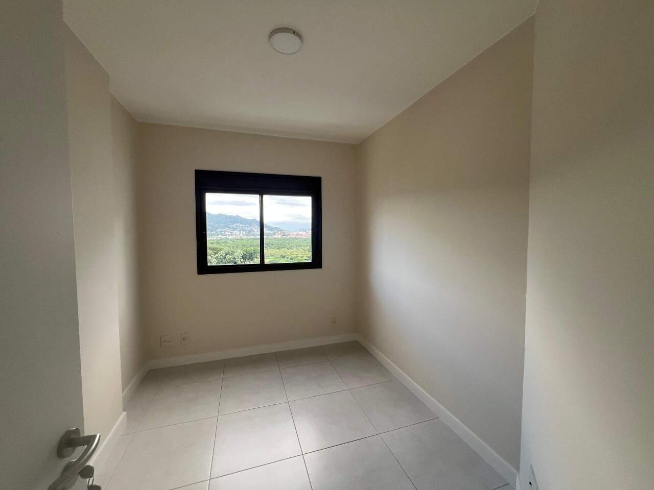 Apartamento para aluguel no Itacorubi: