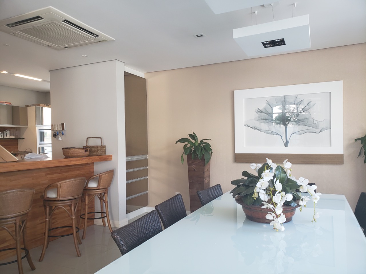 Casa à venda no Jurere Internacional: 