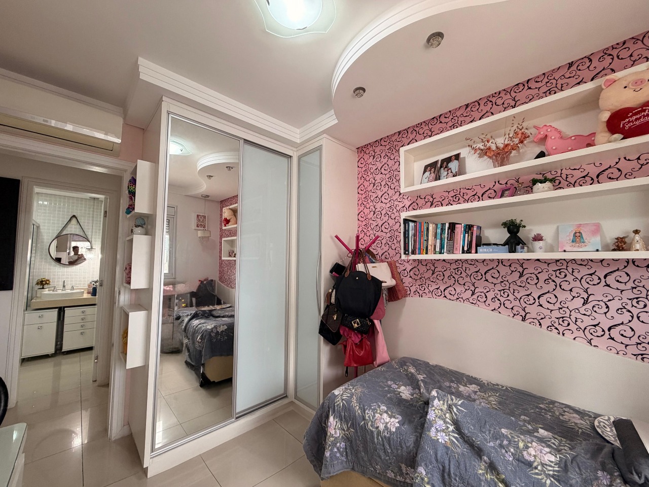 Apartamento à venda no Kobrasol: 