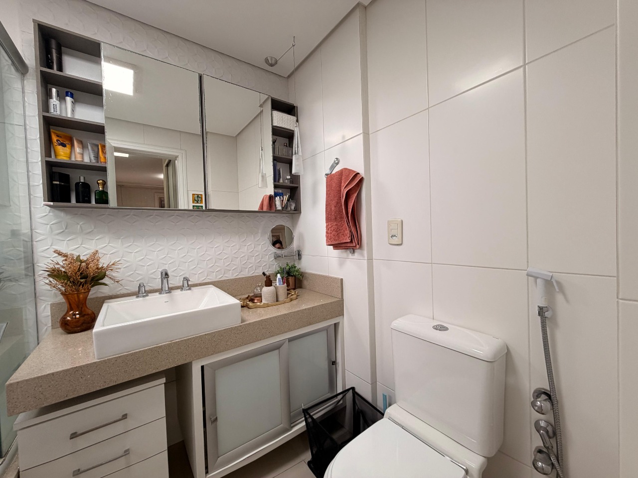 Apartamento à venda no Kobrasol: 