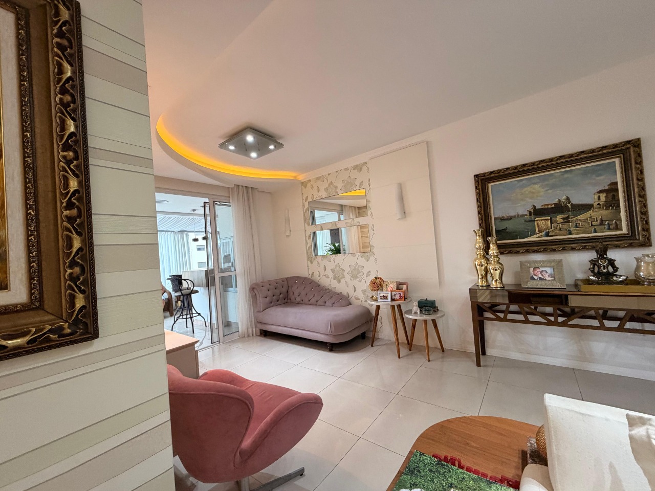 Apartamento à venda no Kobrasol: 