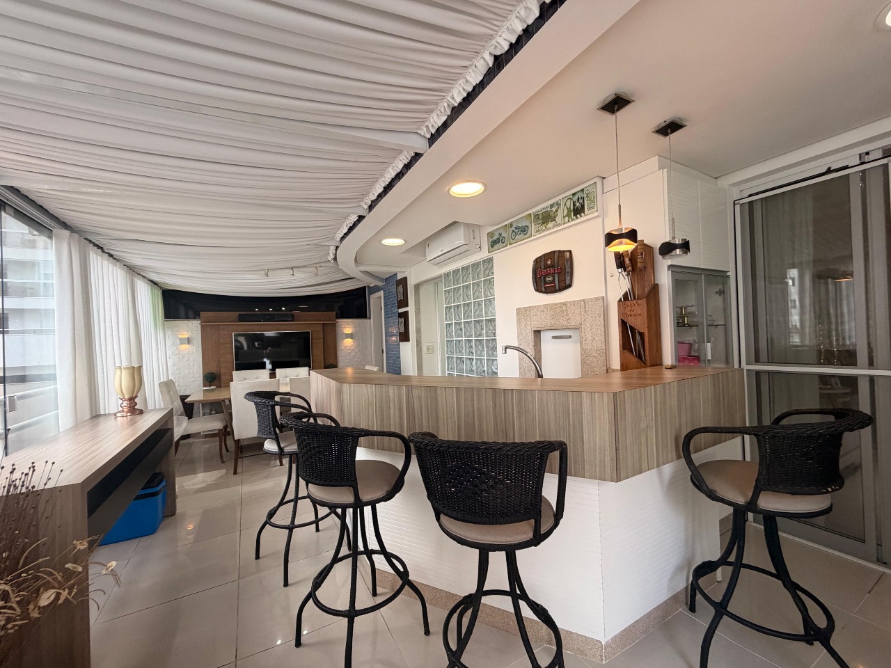 Apartamento à venda no Kobrasol: 