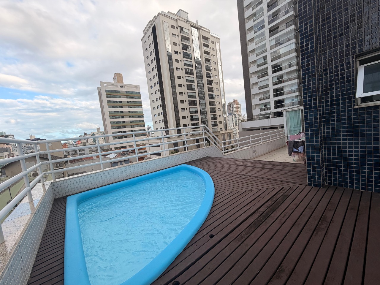 Apartamento à venda no Kobrasol: 