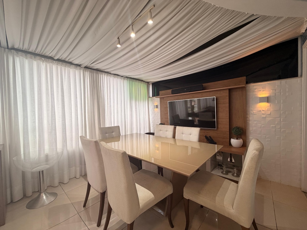 Apartamento à venda no Kobrasol: 