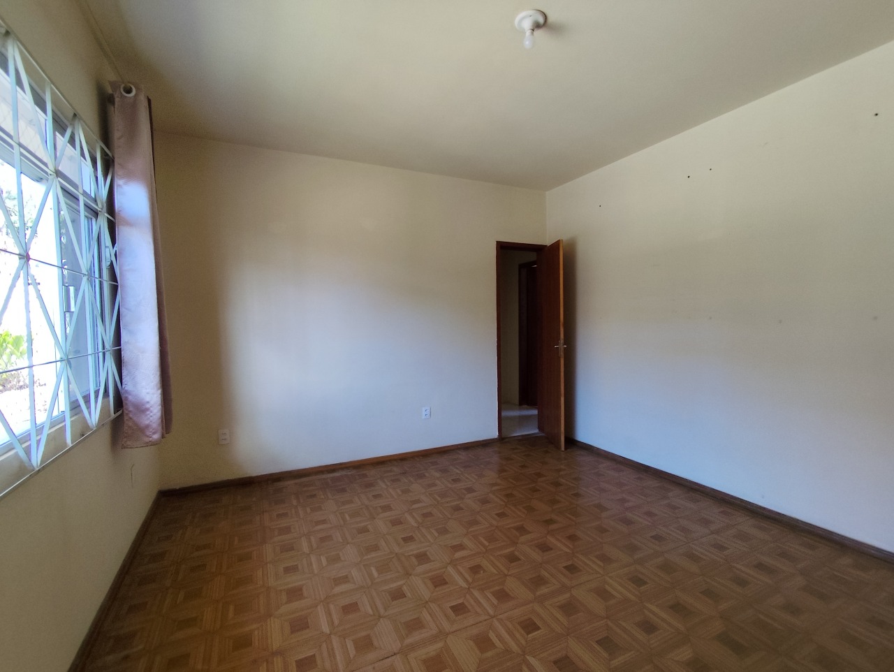 Casa à venda no Trindade: 