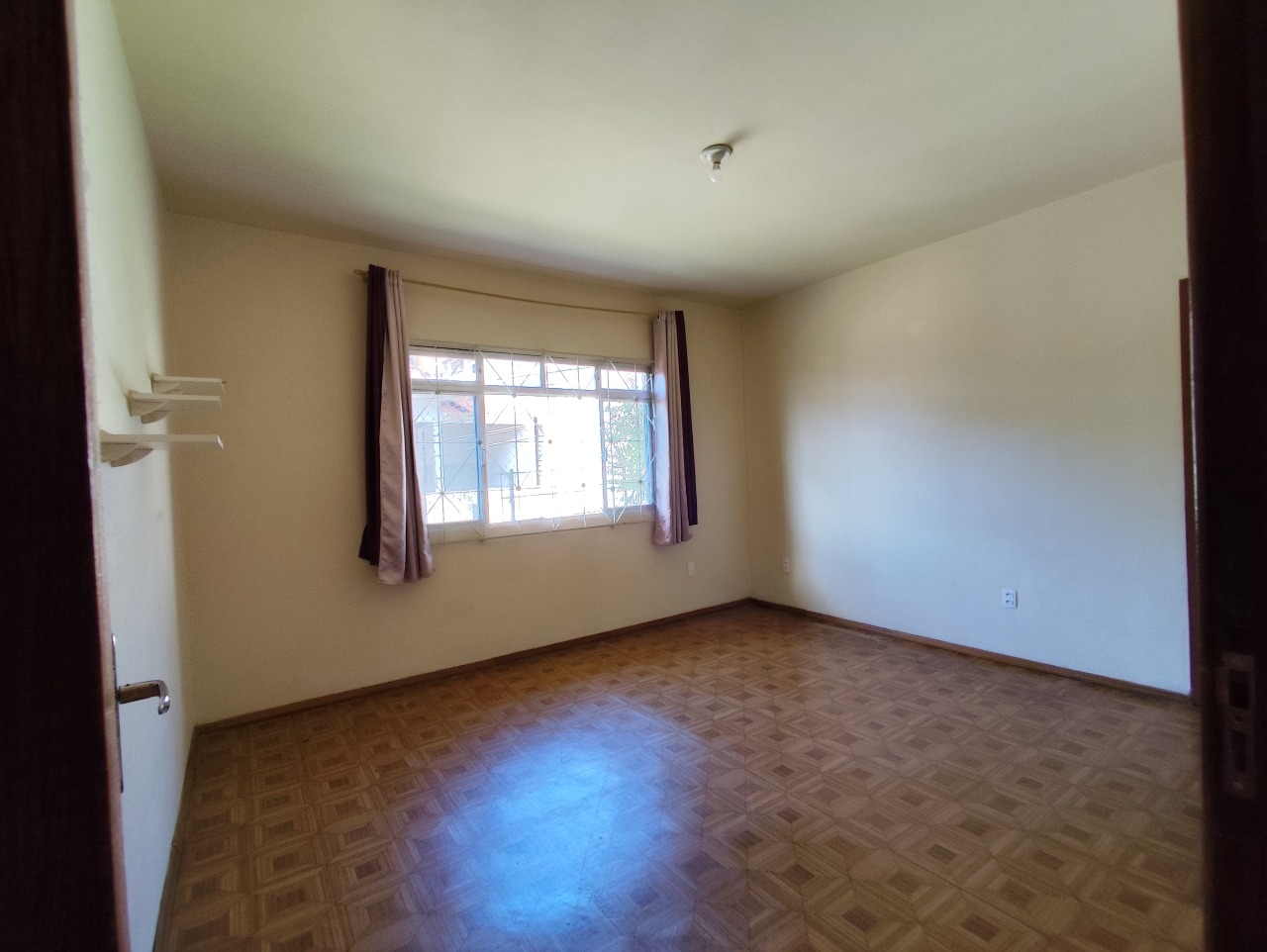 Casa à venda no Trindade: 