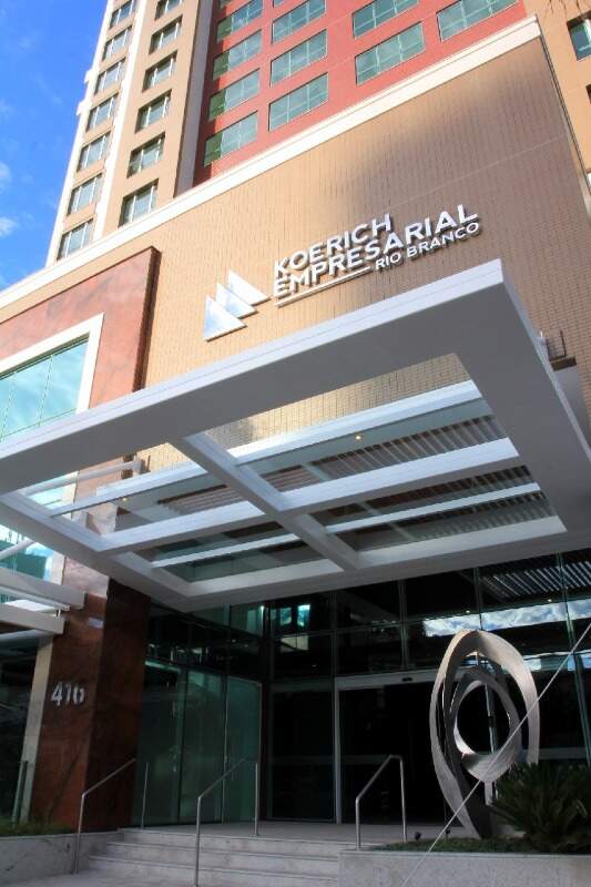 Salas/Conjuntos à venda no Centro: 