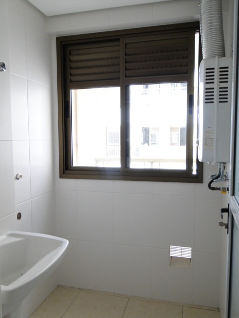 Apartamento à venda no Saco Dos Limoes: 