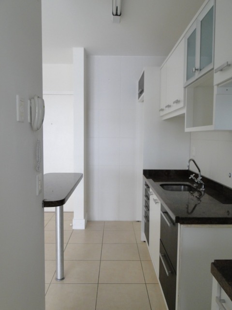 Apartamento à venda no Saco Dos Limoes: 