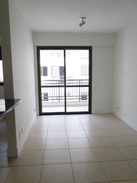 Apartamento à venda no Saco Dos Limoes: 