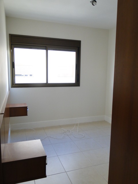 Apartamento à venda no Saco Dos Limoes: 