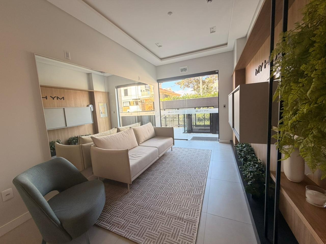 Apartamento à venda no Coqueiros: 