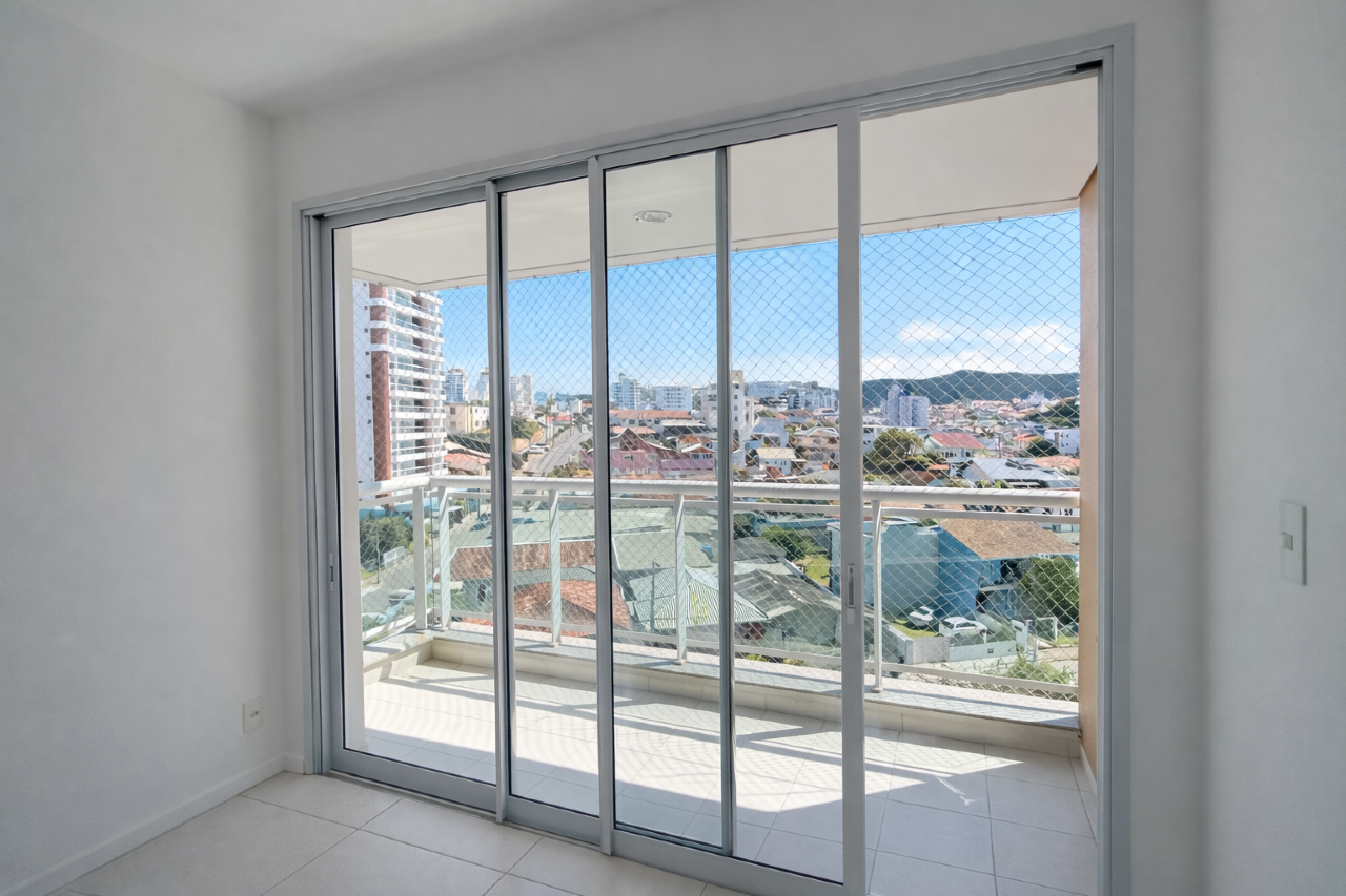 Apartamento à venda no Barreiros: 