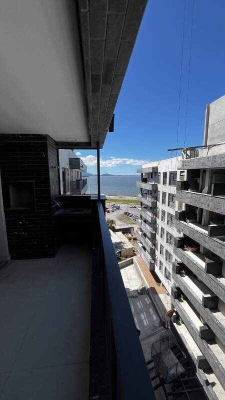 Apartamento à venda no PRAIA COMPRIDA: 