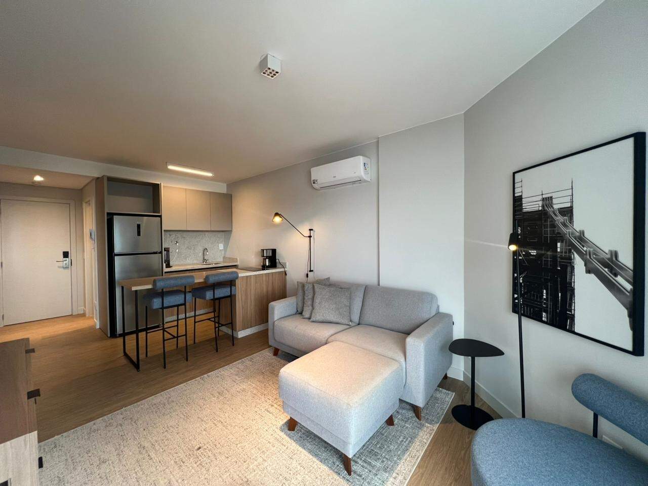 Apartamento para aluguel no Centro: 