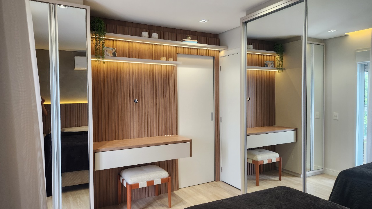 Apartamento à venda no Barreiros: 