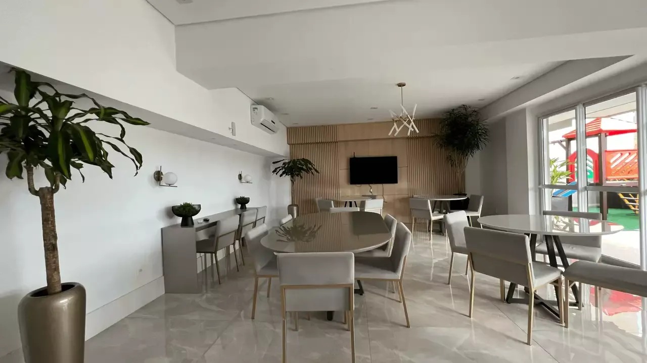 Apartamento à venda no Barreiros: 