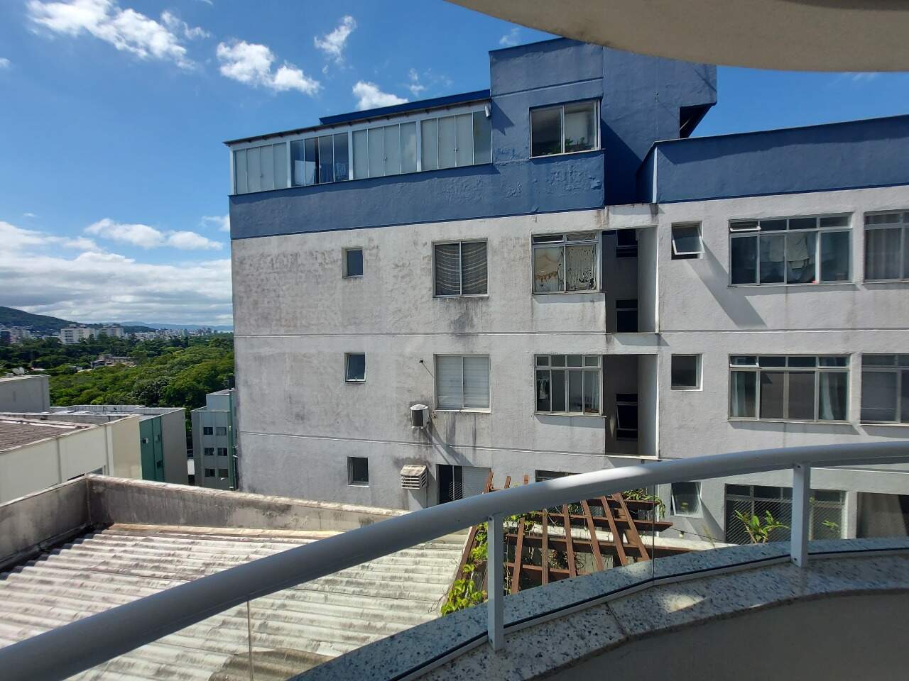 Apartamento à venda no Corrego Grande: 