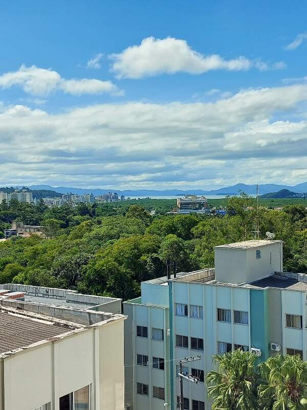 Apartamento à venda no Corrego Grande: 