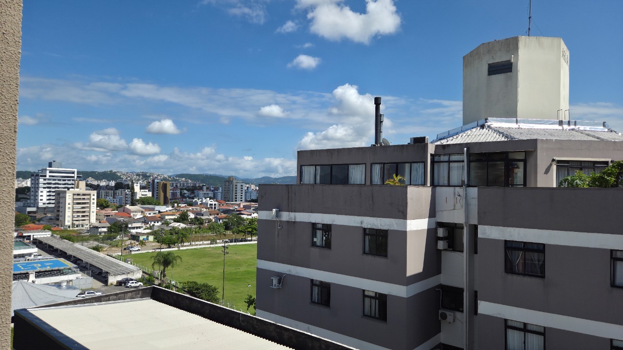 Apartamento à venda no Capoeiras: 