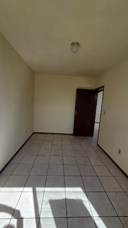 Apartamento à venda no Capoeiras: 