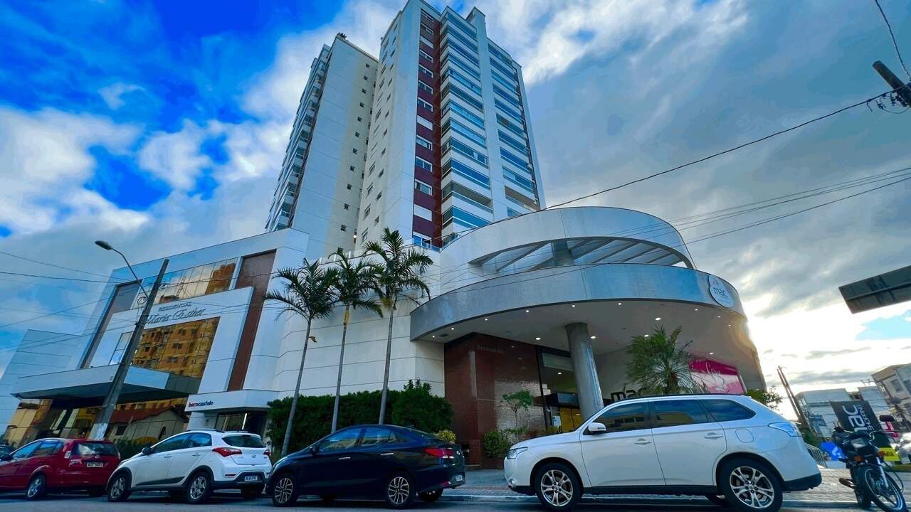 Apartamento à venda no Balneario: 