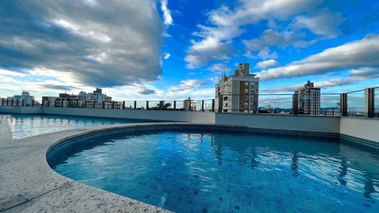 Apartamento à venda no Balneario: 