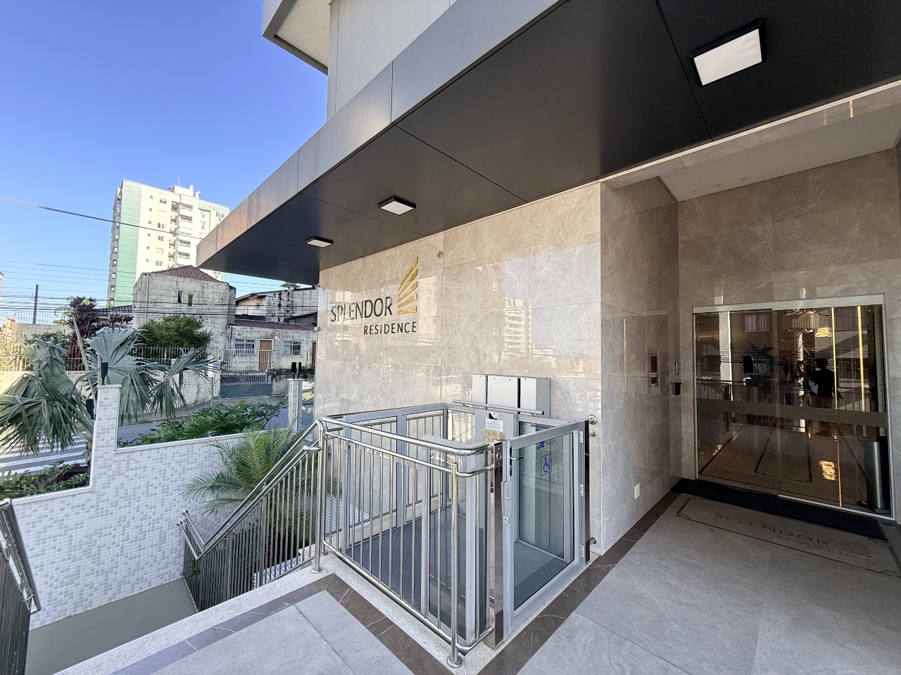 Apartamento à venda no Barreiros: 