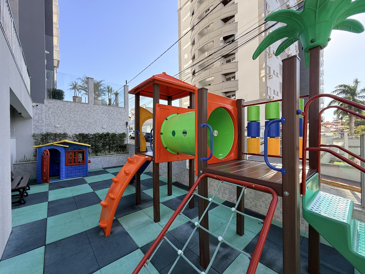 Apartamento à venda no Barreiros: 