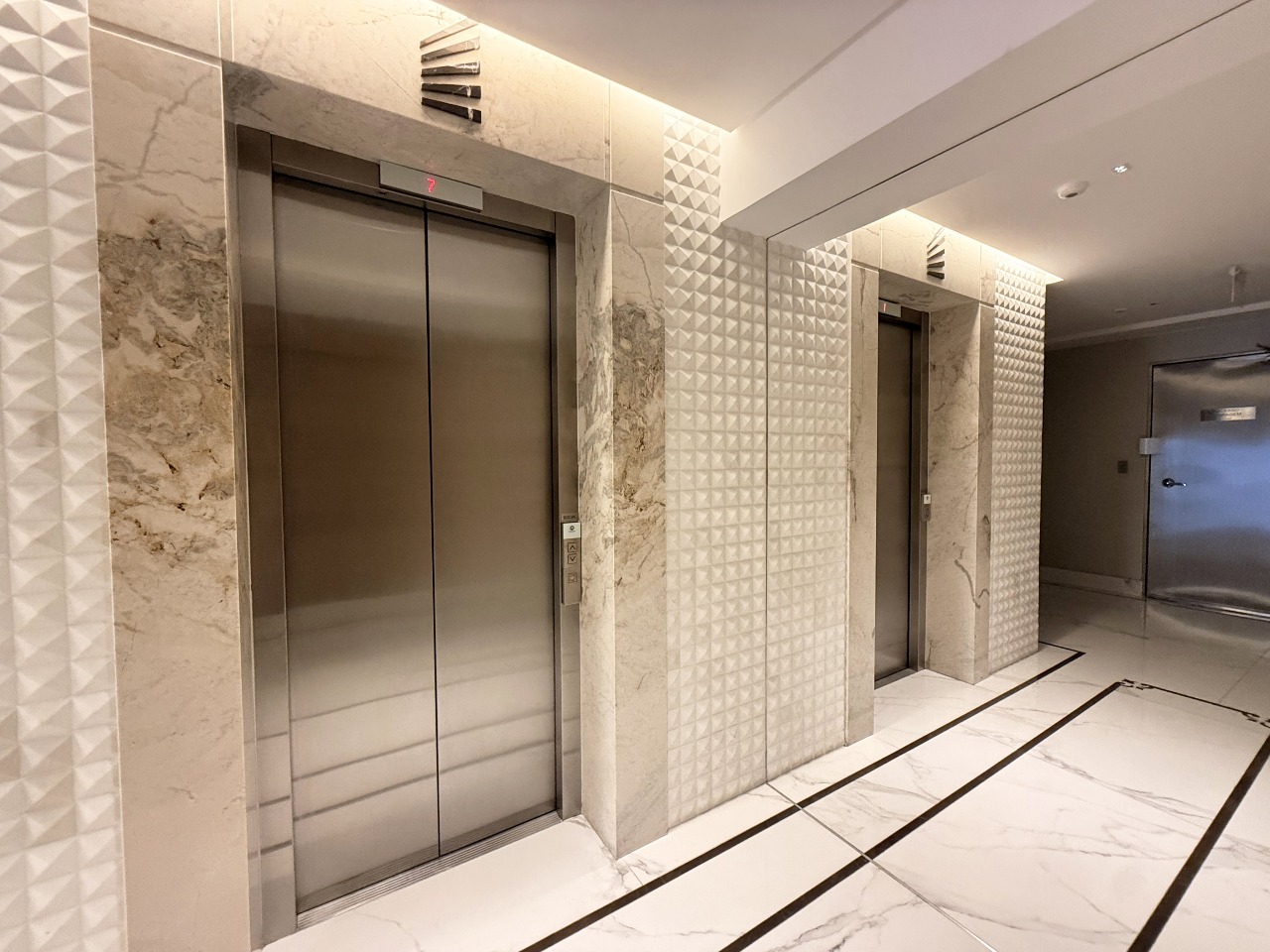 Apartamento à venda no Barreiros: 