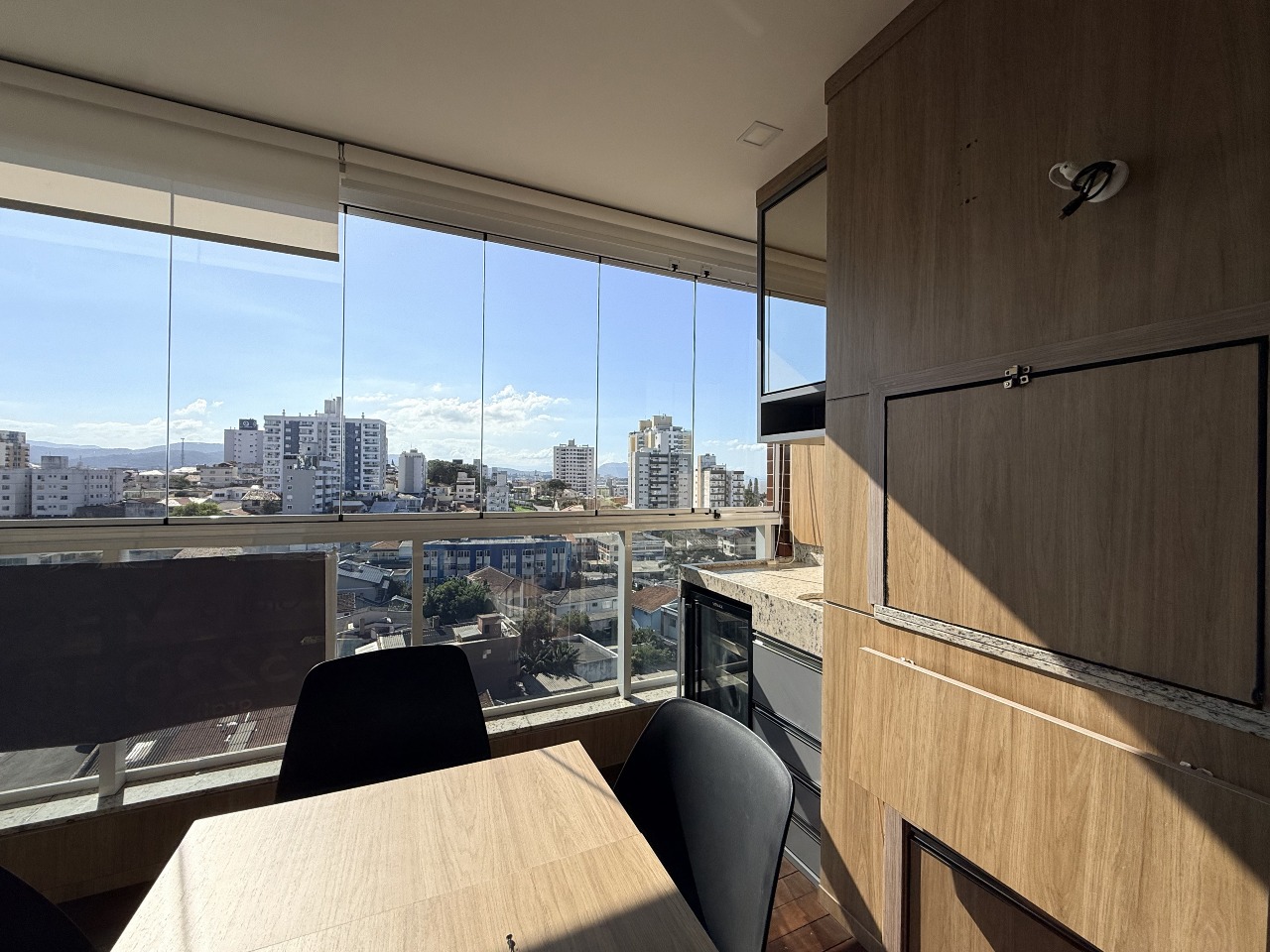 Apartamento à venda no Barreiros: