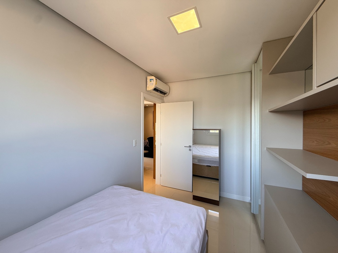 Apartamento à venda no Barreiros: