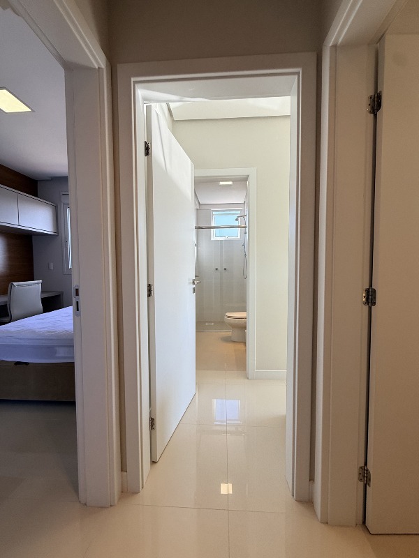 Apartamento à venda no Barreiros: