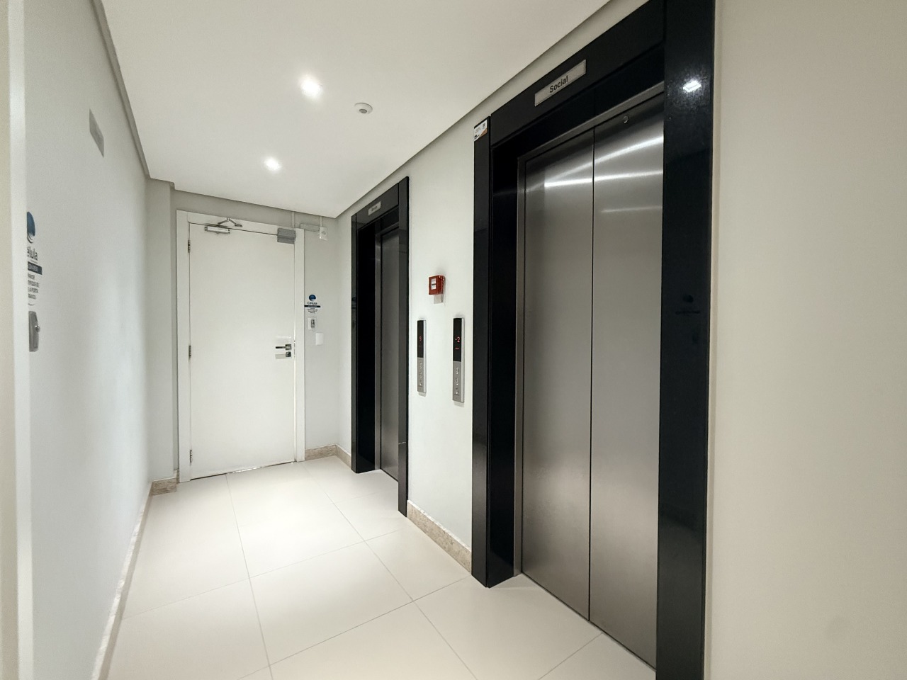 Apartamento à venda no Barreiros: