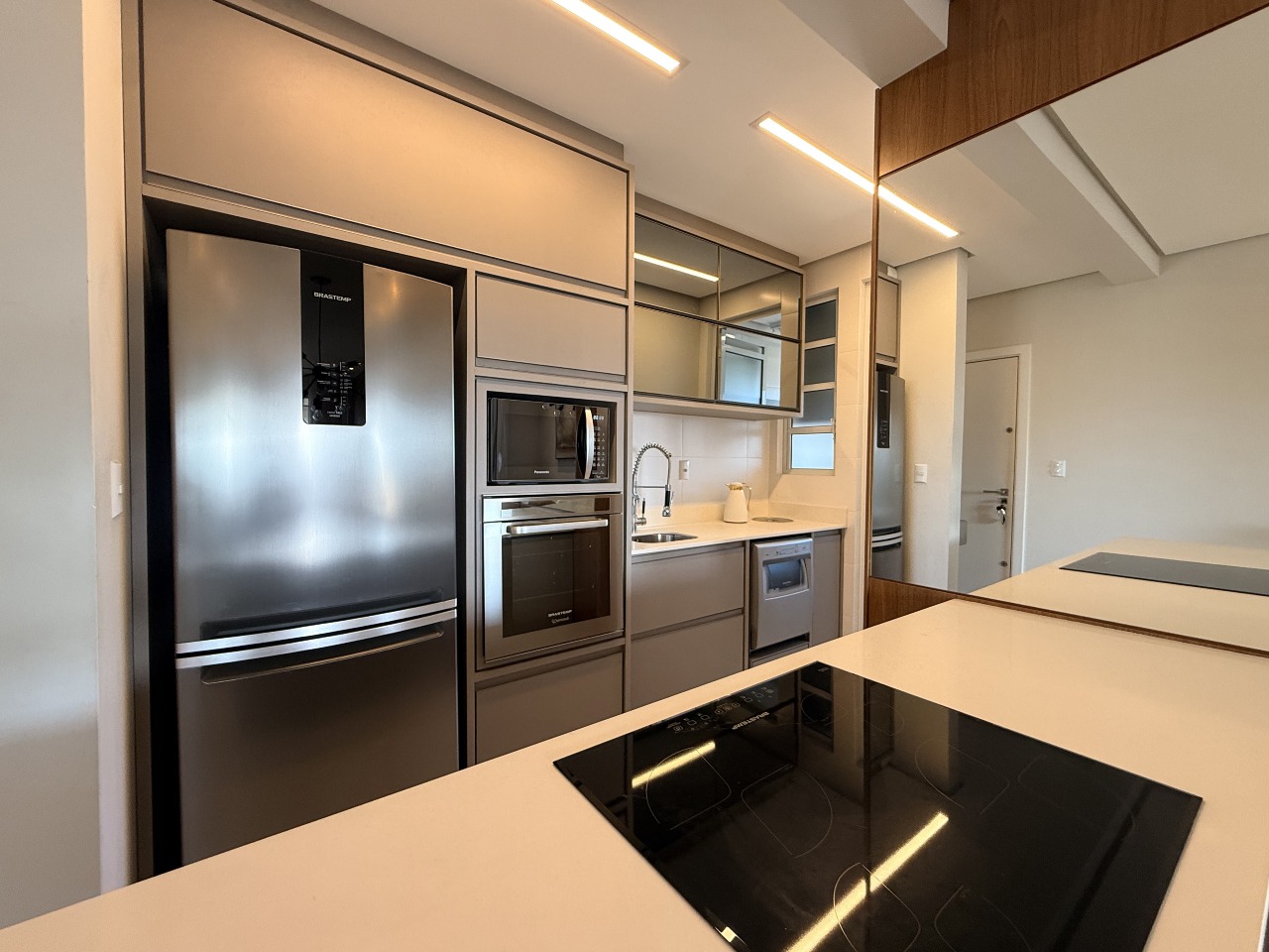 Apartamento à venda no Barreiros: