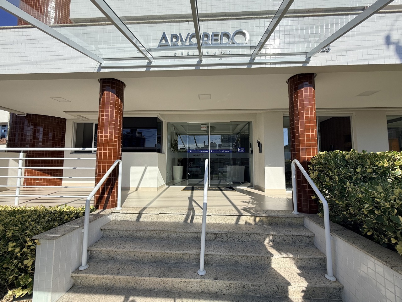 Apartamento à venda no Barreiros: