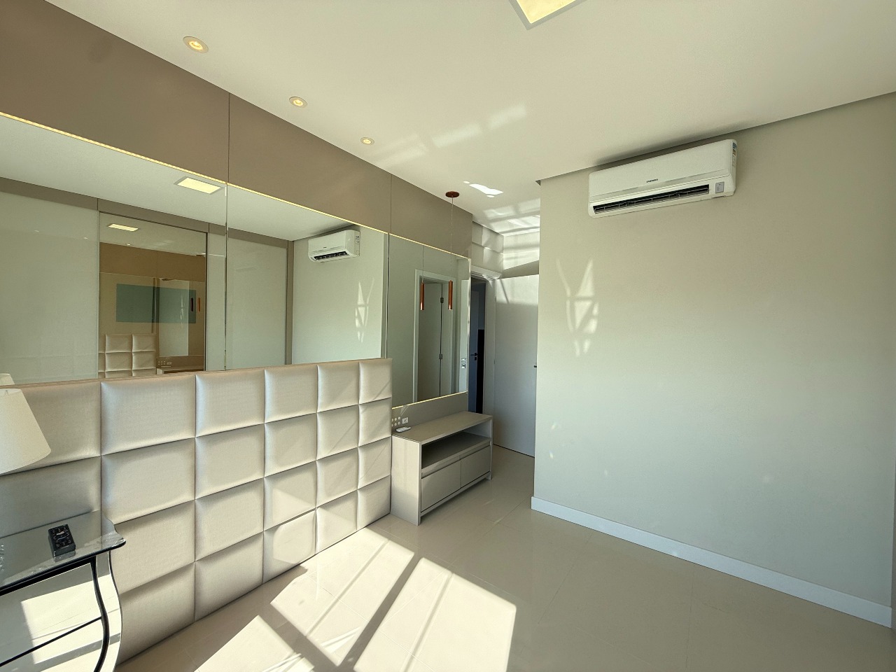 Apartamento à venda no Barreiros: