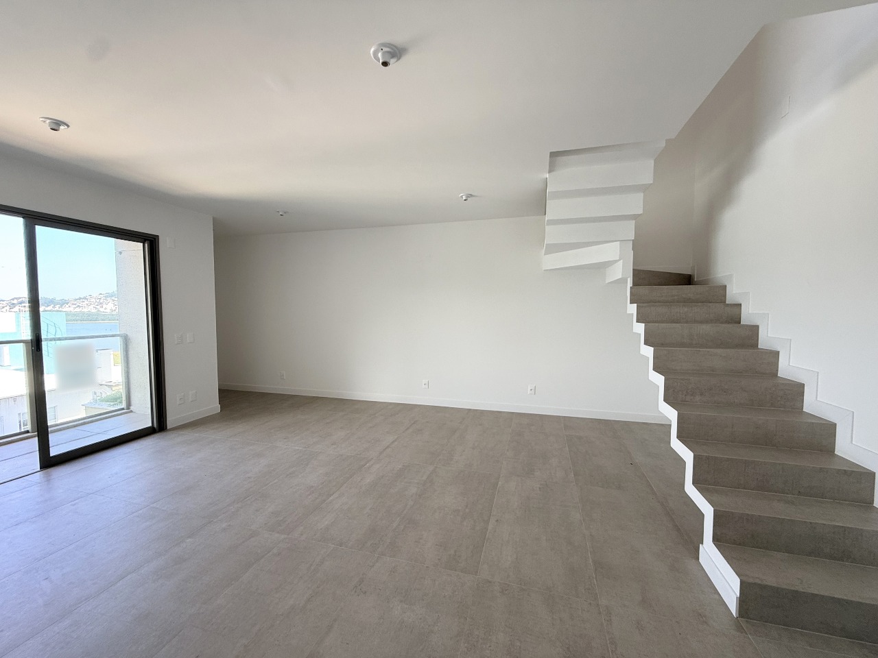 Cobertura duplex à venda no Joao Paulo: 